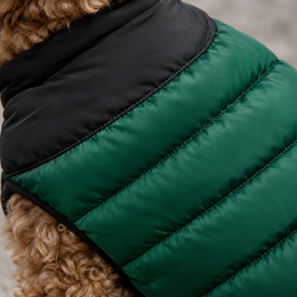 Close-up of quilted channels and colour-block seam